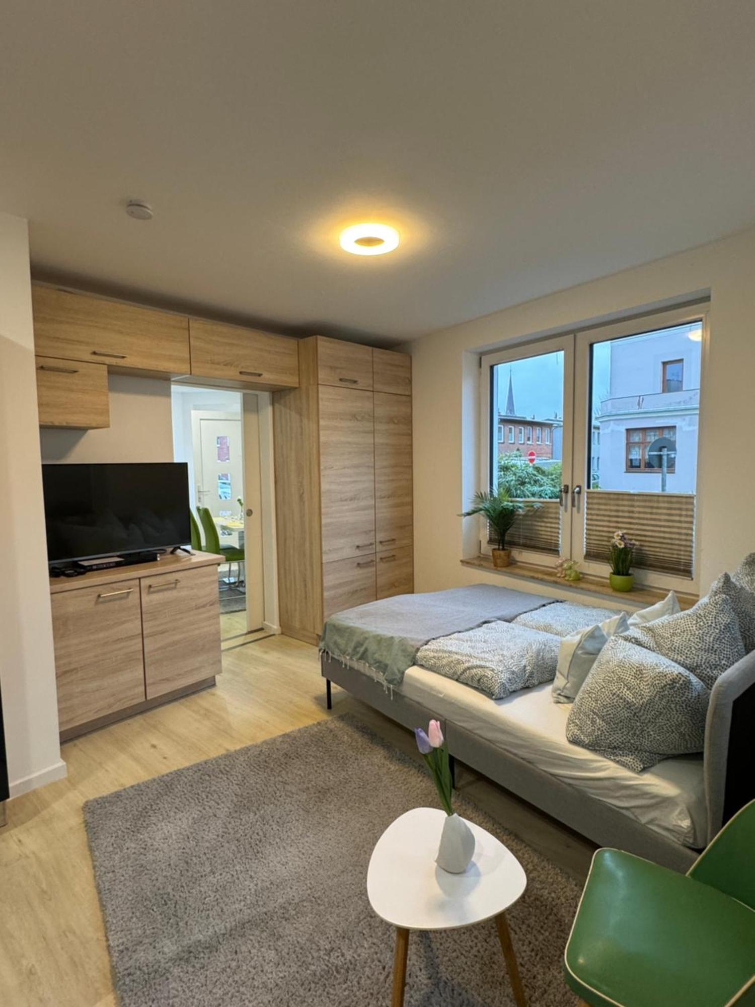 Near Holstentor Modern Apartment Near The Center With Wifi Lubeck Ngoại thất bức ảnh
